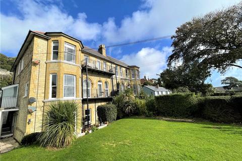 2 bedroom flat to rent, Avonmore Court, Southgrove Road, PO38