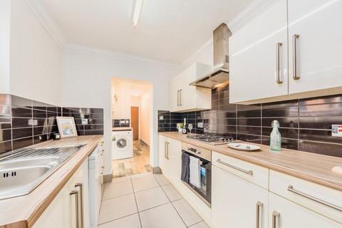4 bedroom terraced house to rent, Lytton Road, Leicester LE2