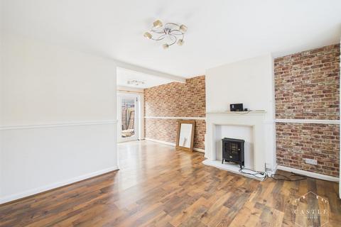 3 bedroom semi-detached house for sale, Hamilton Close, Hinckley