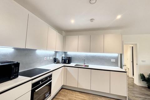 2 bedroom flat to rent, 82 Winterdale House, Eastern Avenue, Western Cros