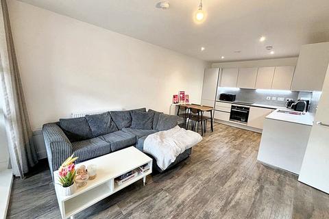 2 bedroom flat to rent, 82 Winterdale House, Eastern Avenue, Western Cros