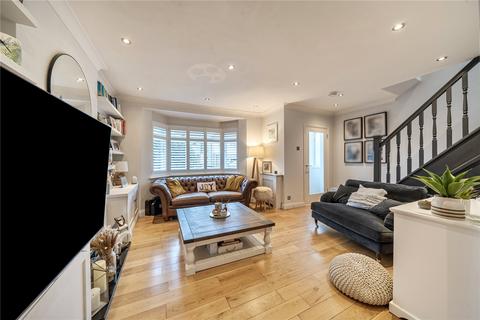 12 Leys Close, Harefield, Uxbridge, UB9 6QB