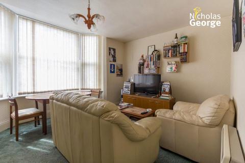 1 bedroom flat to rent, Sandford Road, Moseley, B13 9BU