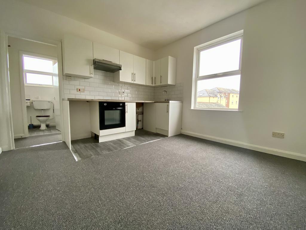 Lounge kitchen gavins flat 2