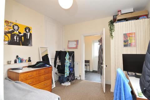 6 bedroom house to rent, 4 Lipson Road, Plymouth PL4