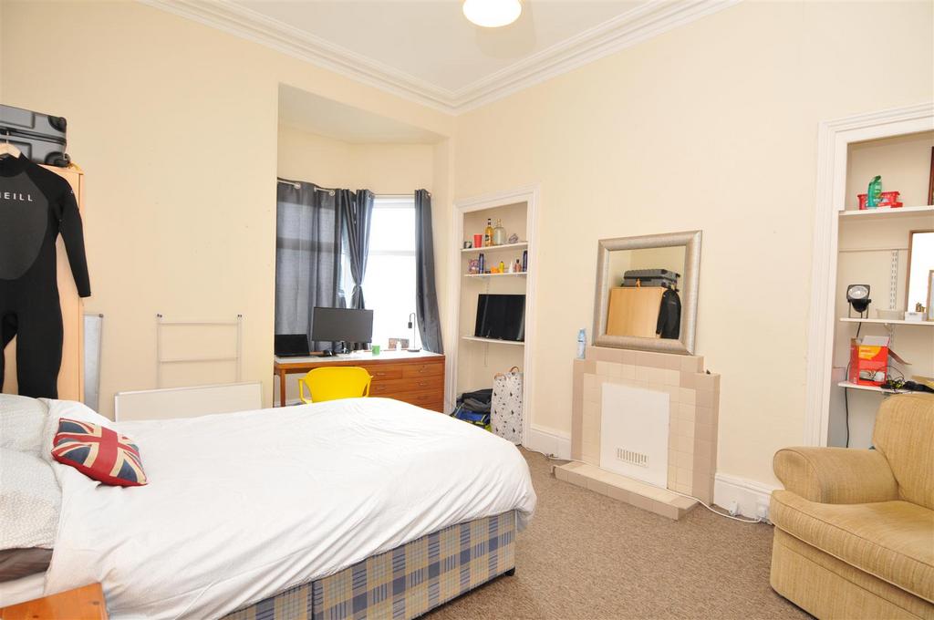 4 Lipson Rd007.JPG
