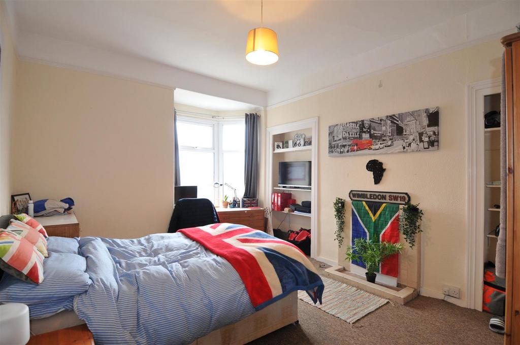 4 Lipson Rd008.JPG