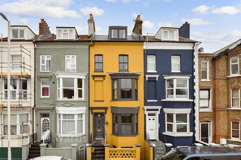 5 bedroom terraced house for sale, Grange Road, Ramsgate, Kent