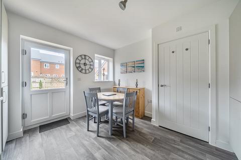 2 bedroom semi-detached house for sale, Hawkey Road, Wantage OX12