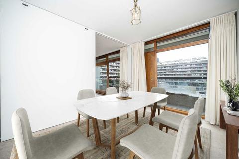 undefined, Barbican, London EC2Y