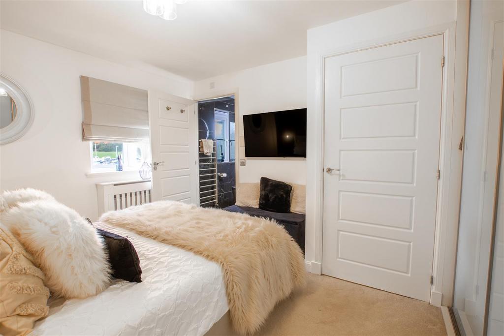 Bedroom.one-1.jpg