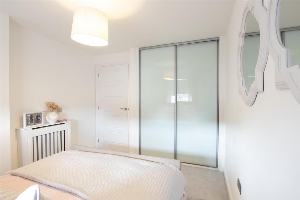 Bedroom-2-2.jpg