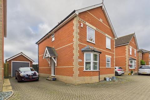 4 bedroom house for sale, Bromley Heights, Colchester