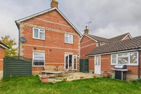 4 bedroom house for sale, Bromley Heights, Colchester