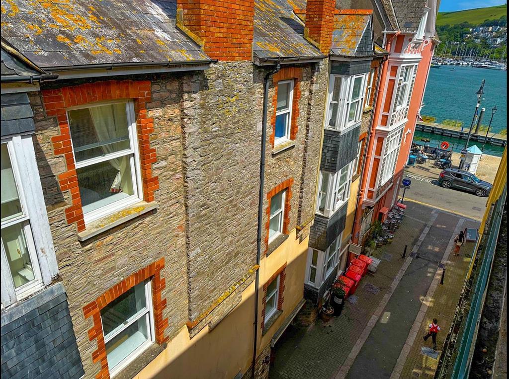 4387 CB77-422 C-4209-8 E89-F63 A24410 E34.jpeg