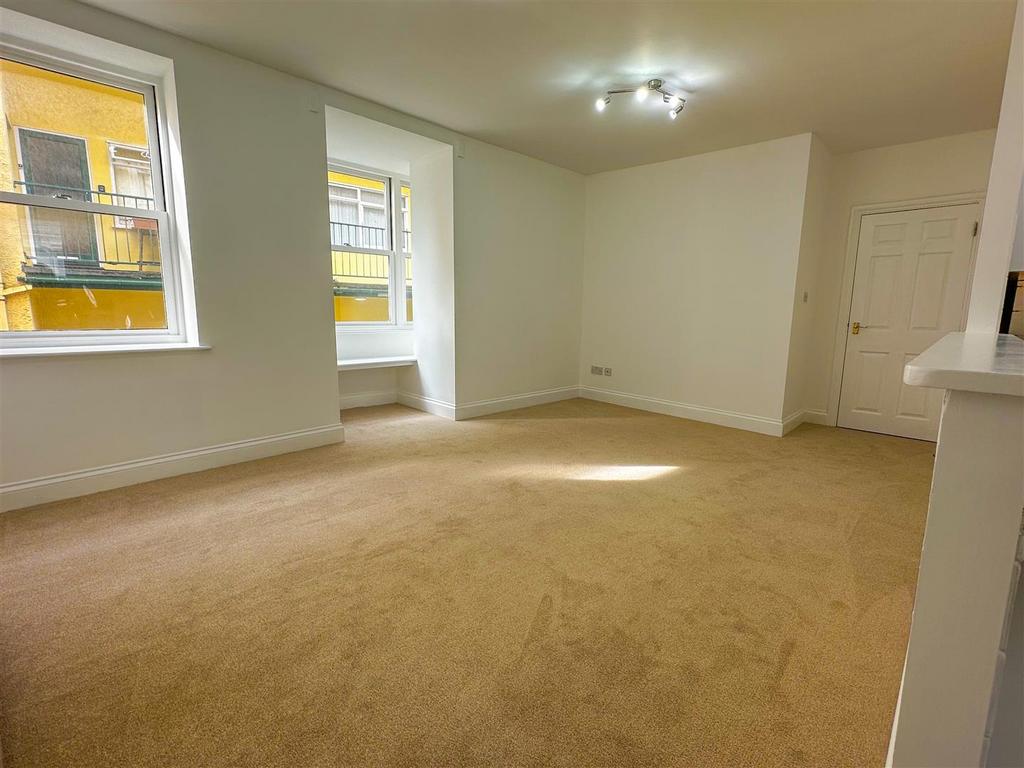 8 F461259-19 A2-40 D2-9 C27-552 C50943855.jpeg