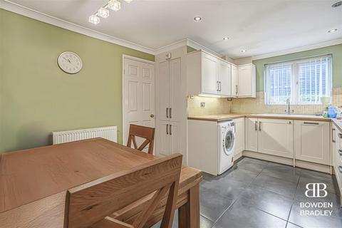 undefined, Millers Close, Chigwell Row