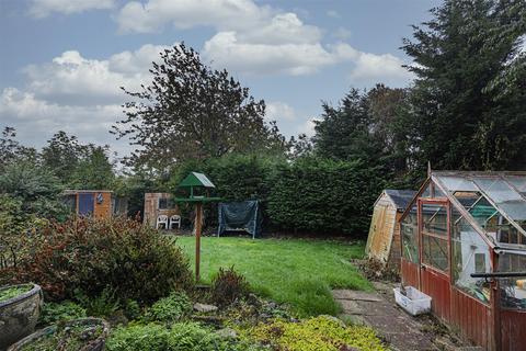 3 bedroom detached bungalow for sale, Bradley Grange Gardens, Huddersfield HD2