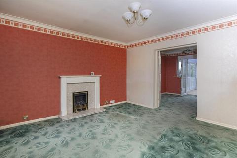 3 bedroom detached bungalow for sale, Bradley Grange Gardens, Huddersfield HD2