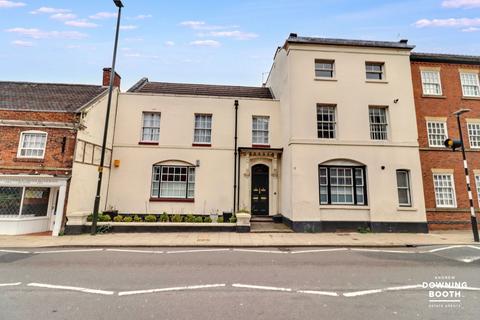 undefined, St. John Street, Lichfield WS13