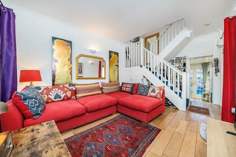 undefined, Rochester Mews, London W5