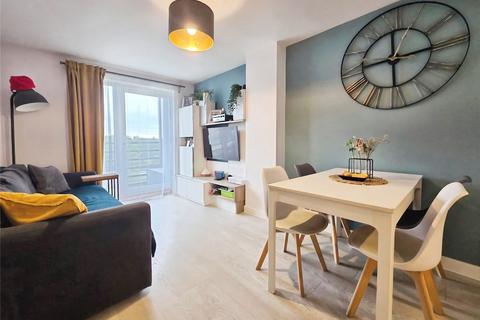 undefined, Webster Close, Berkshire RG12