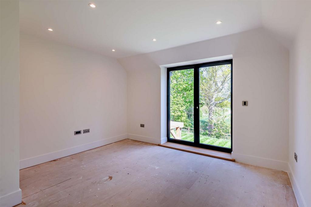8645360-interior28-800.jpg