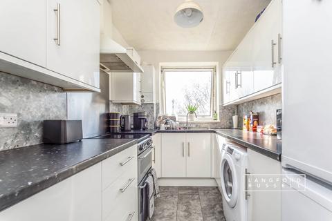 2 bedroom flat to rent, Stanley Way Orpington BR5