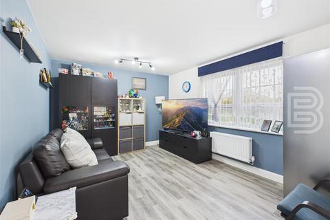 3 bedroom semi-detached house for sale, Crimson Close, Rugby CV22