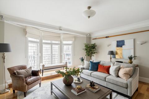 2 bedroom flat for sale, St James's Street, St James's, London, SW1A