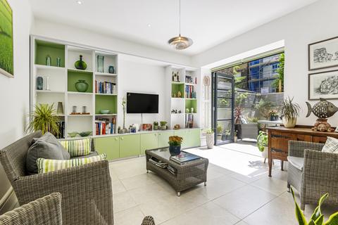 3 bedroom apartment for sale, Clifton Gardens, Little Venice, London, W9