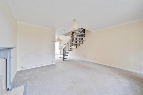 undefined, Elizabeth Close, Ivybridge PL21