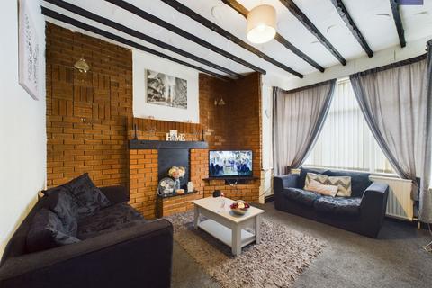 4 bedroom end of terrace house for sale, Lytham Road, Blackpool, FY4