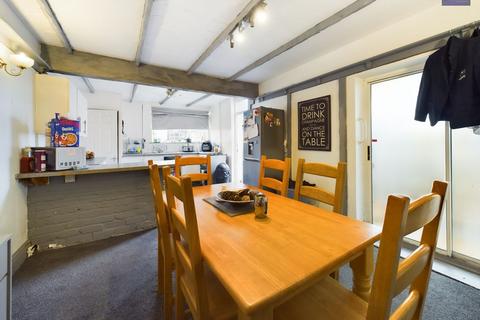 4 bedroom end of terrace house for sale, Lytham Road, Blackpool, FY4