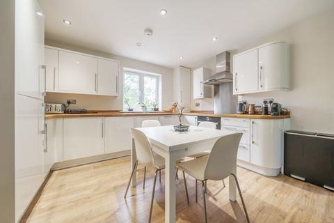 undefined, Chalk Hill, Southampton SO18