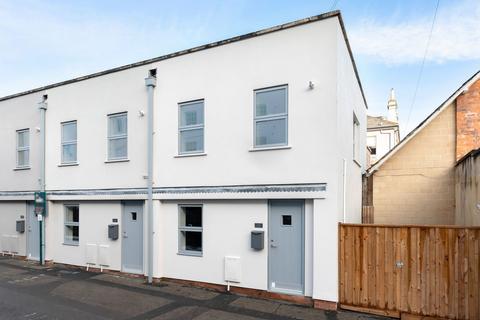 2 bedroom end of terrace house for sale, Lansdown Terrace Lane, Cheltenham GL50 2JU