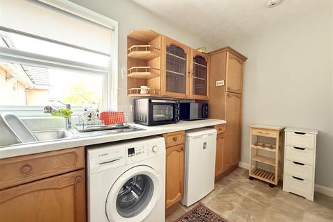 2 bedroom apartment for sale, Winterburn Gardens, Whetstone LE8