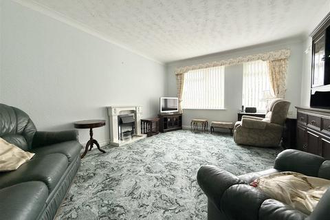 2 bedroom apartment for sale, Winterburn Gardens, Whetstone LE8