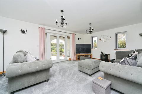 5 bedroom detached house for sale, Amlwch LL68