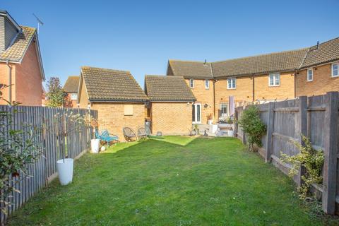 4 bedroom semi-detached house for sale, Aurelie Way, Whitstable, CT5