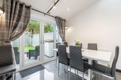 8 Keppel Drive, Glasgow, G44 4JZ