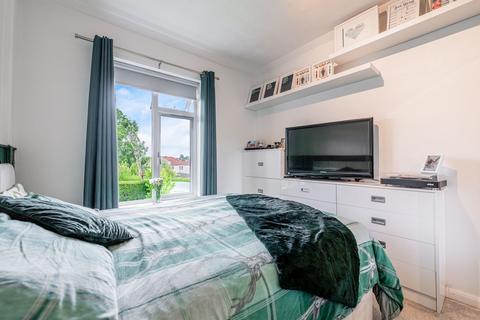 8 Keppel Drive, Glasgow, G44 4JZ