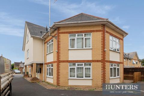 undefined, New Road, Hounslow