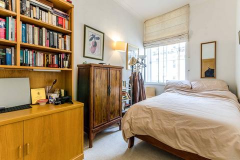 2 bedroom flat to rent, Tudor Street, City, London, EC4Y
