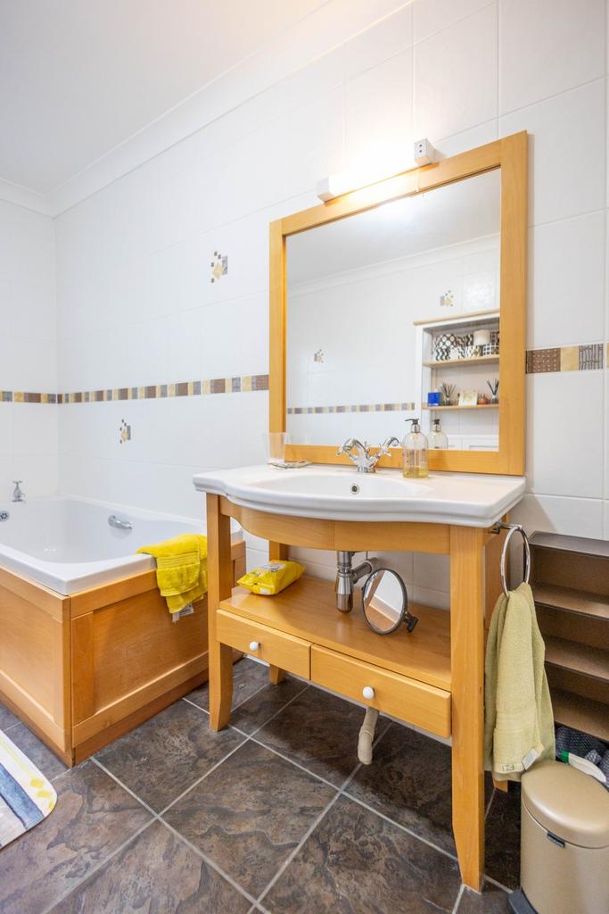 Ground Floor Shower Room