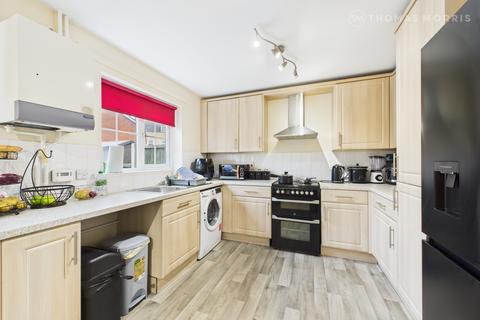 3 bedroom end of terrace house for sale, The Glades, Huntingdon PE29