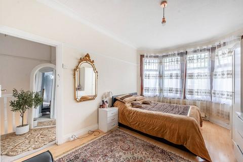 undefined, Cunningham Park, Harrow, HA1