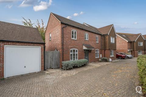 3 bedroom semi-detached house for sale, Hargraves Road, Sittingbourne, Kent, ME10