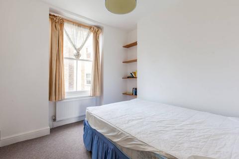 1 bedroom flat to rent, Essex Road, Angel, London, N1