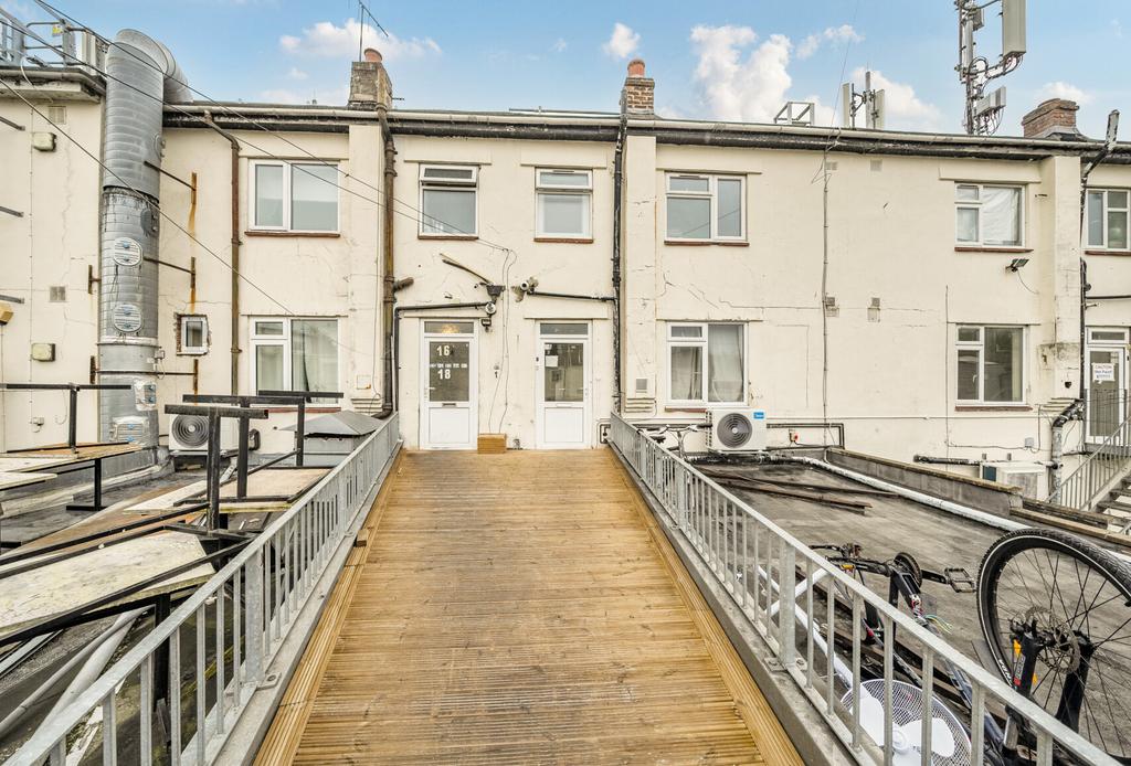 1364856-15-68ecc9...